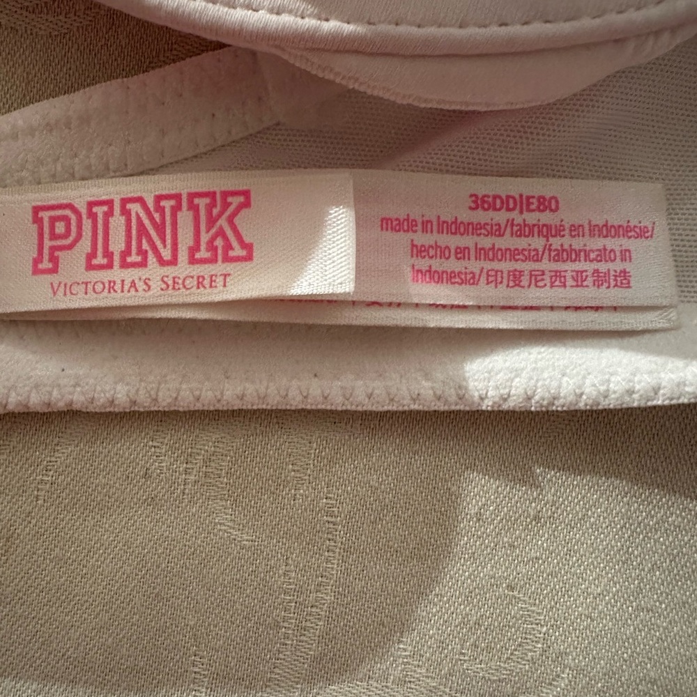 Victoria's Secret White Push Up Bra - Picture 6 of 6